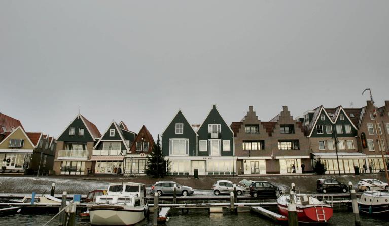 Volendam: 25 jaar na de brand 