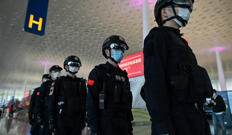 Politie in Wuhan