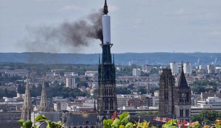Brand kathedraal Rouen
