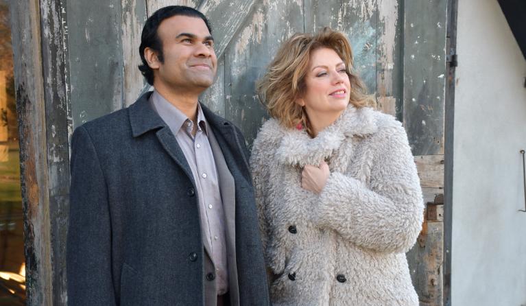 Een portret van Ashis Matura en Annemiek Schrijver