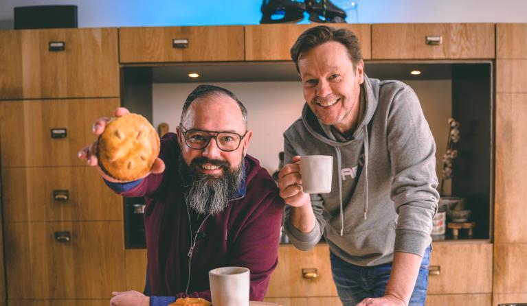 lekkere track gevulde koek en zopie gijs ramon