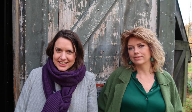 Annemiek Schrijver en Bettelies Westerbeek