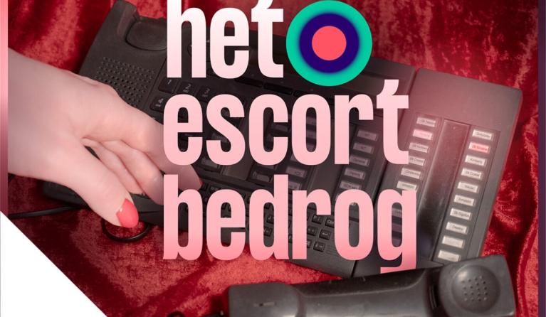 Hand grijpt naar telefoon 
