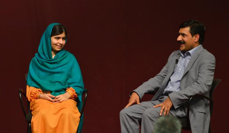 Malala heeft haar activisme niet van een vreemde