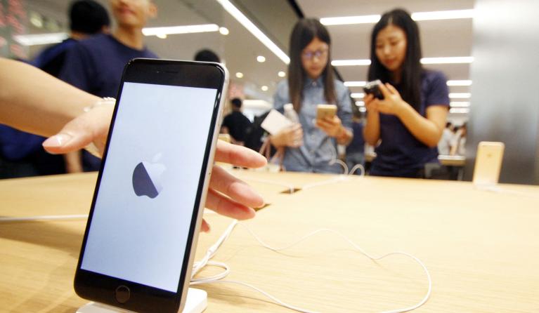 hallow_uit_apple_app_store-