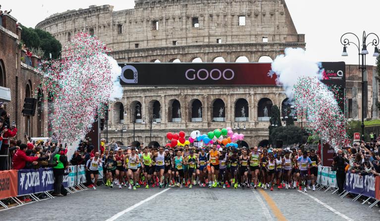 Run Rome Marathon Kardinaal liep marathon van Rome | KRO-NCRV
