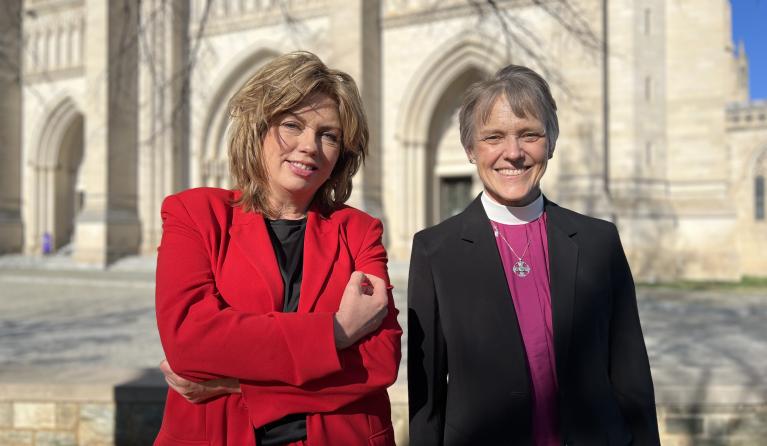 Annemiek Schrijver en Mariann Budde