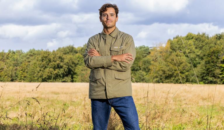 Floris Gobel in de natuur voor zijn nieuwe programma Aanpoten met Floris