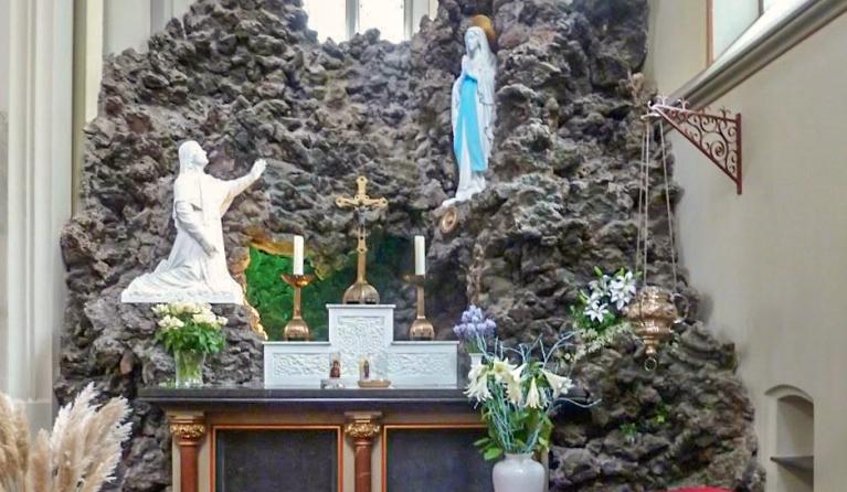 Lourdesgrot in Vinkeveen