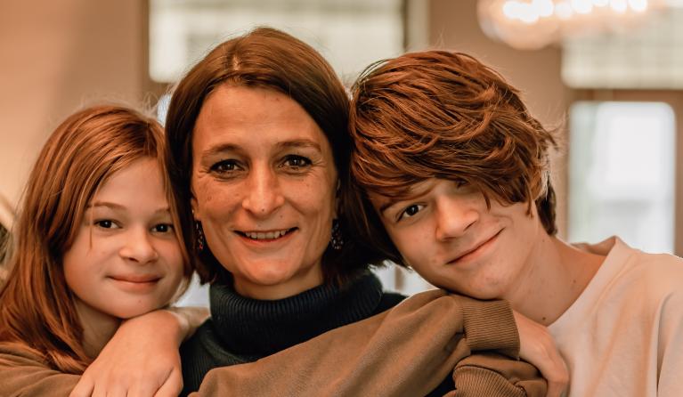 Mirjam Willemsen met haar kinderen