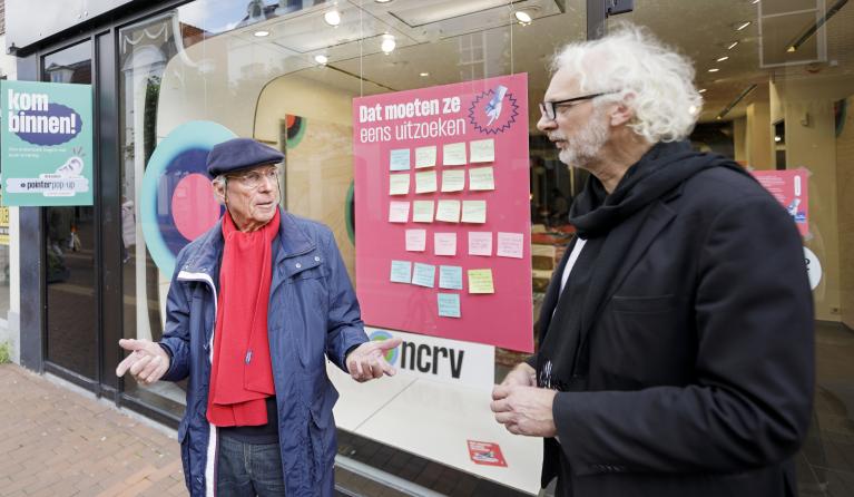 Pointer pop-up store