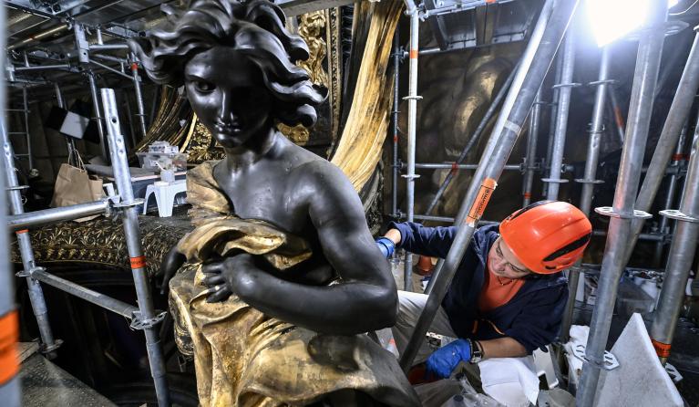 restauratiewerk_baldakijn_bernini-anp-510390927