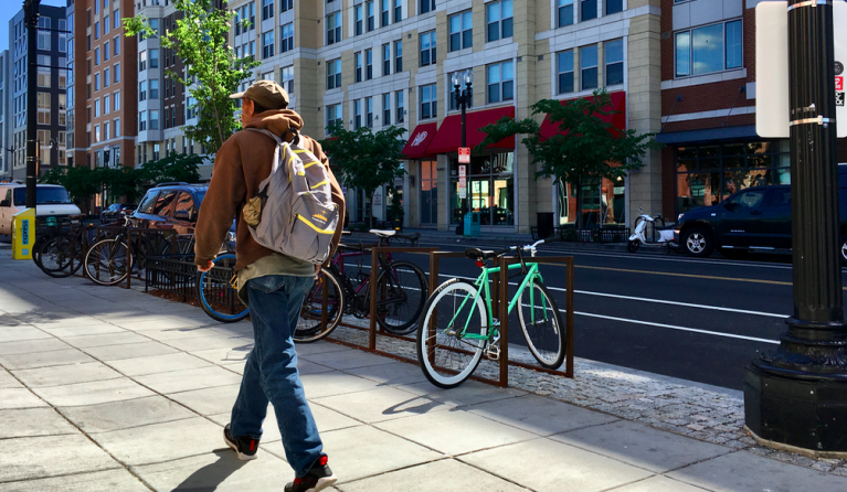 Straatbeeld van de wijk Shaw in Washington DC. Foto: Anoek Hofkens