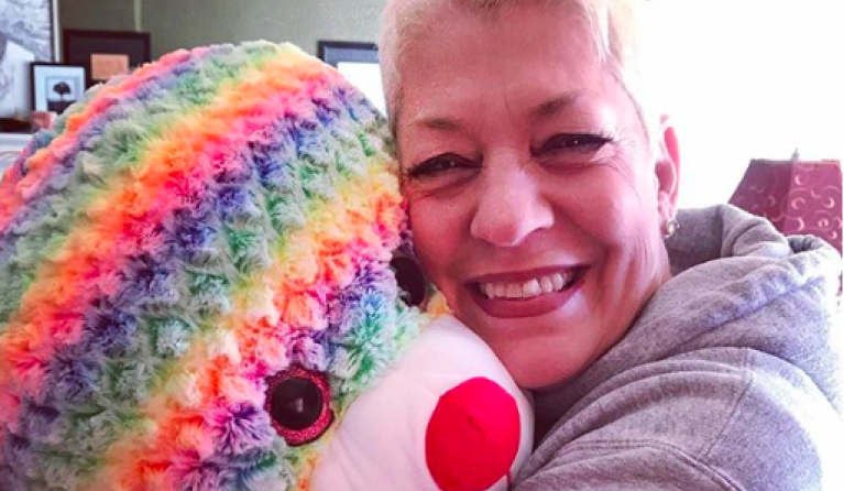 Sara Cunningham, oprichter van de stichting ‘Free mom hugs’