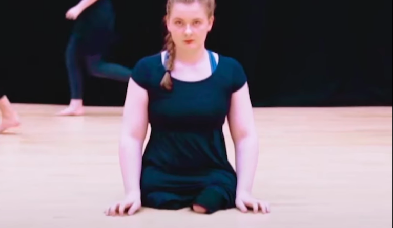 Jess tijdens haar dans