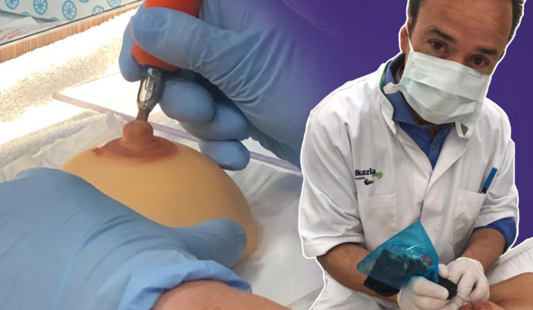 Ralph Moelker aan het werk 