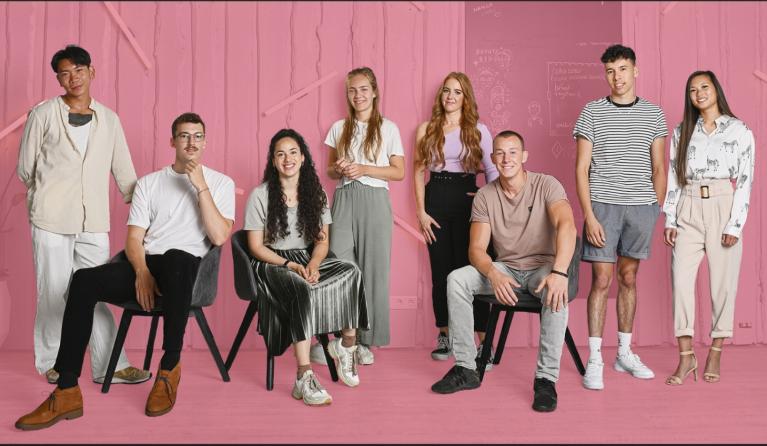 Een confronterende spiegel in realityserie ‘In Real Life’ 