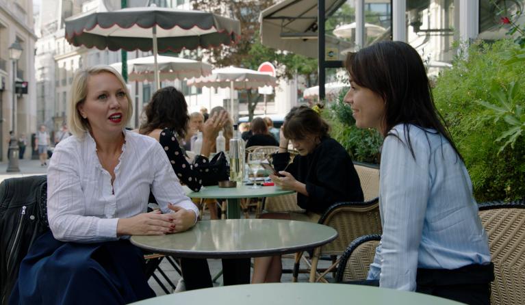 Liesbeth en Renée in Parijs