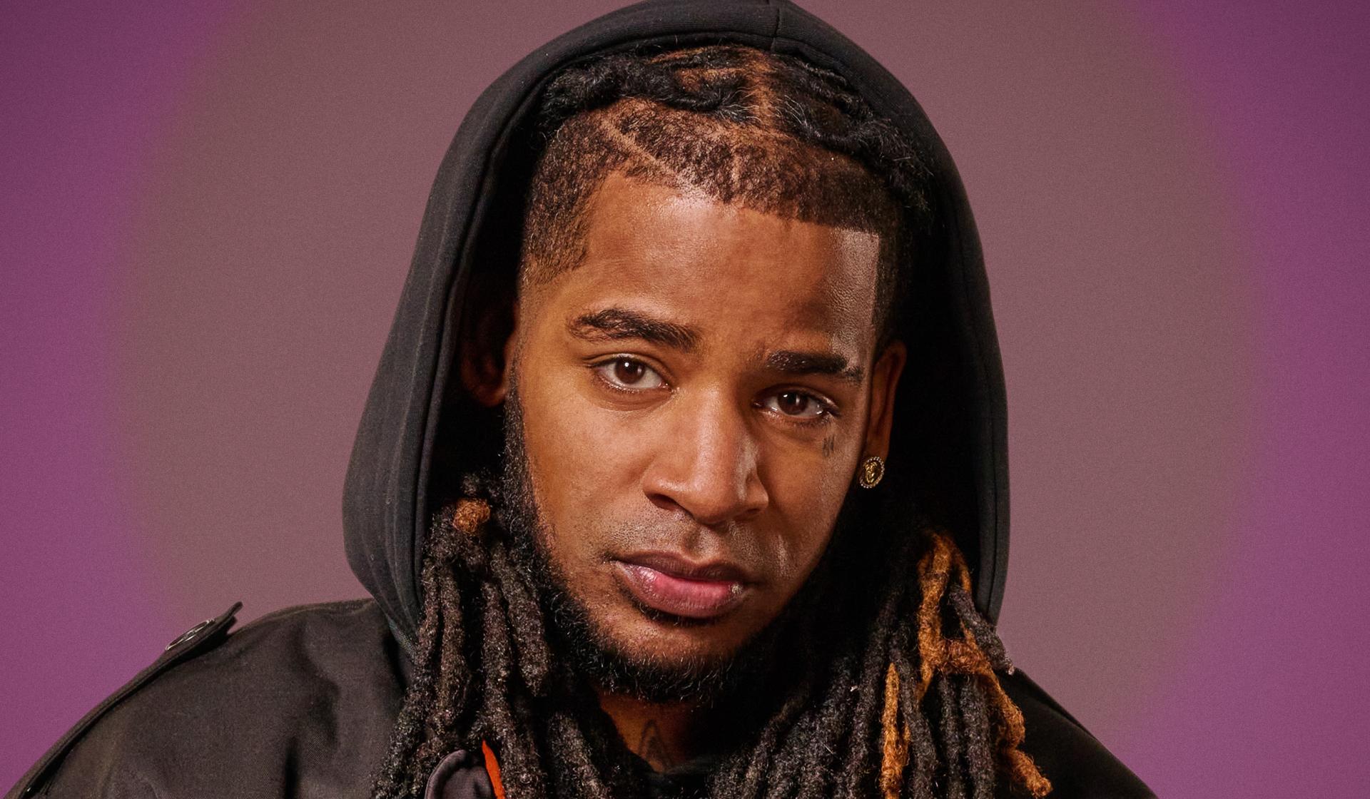 Wie is Keizer, die de rol van Judas speelt in The Passion 2024? | KRO-NCRV