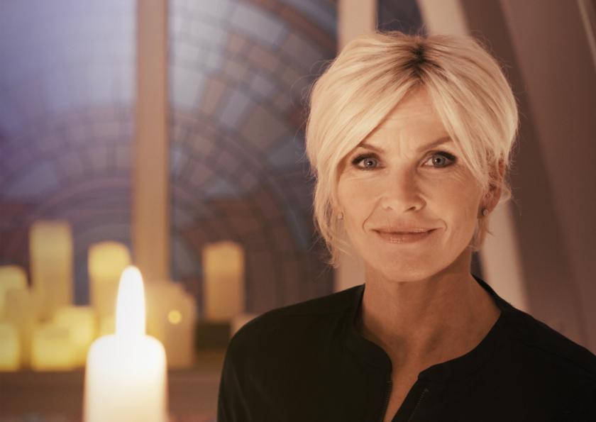 Voor wie steek jij een kaarsje op? (2015); Anita Witzier /01