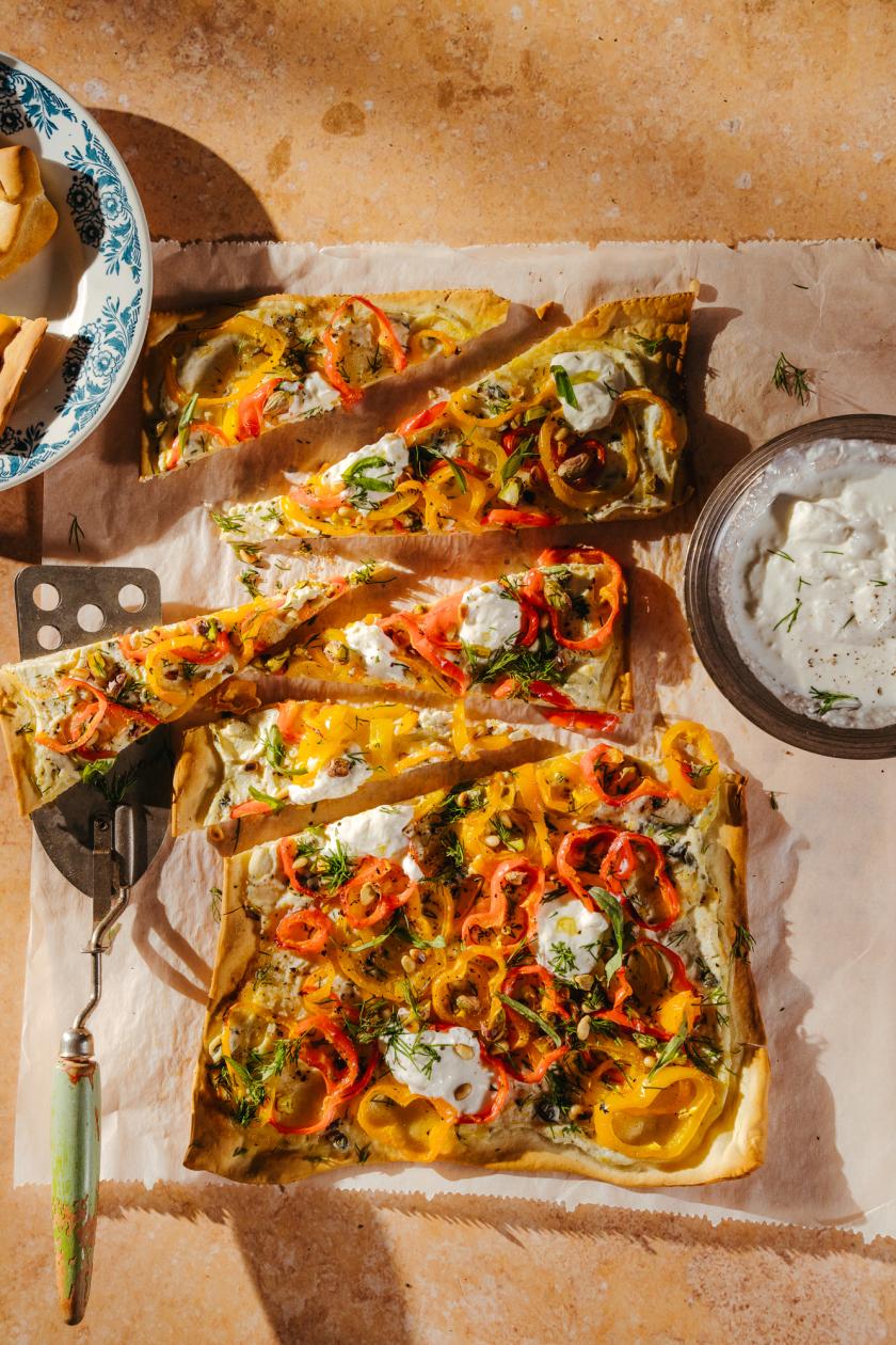 paprika flammkuchen burrata nina slagmolen paprika flammkuchen burrata nina slagmolen