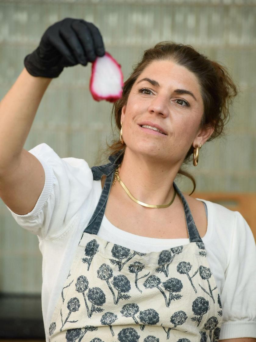 Reina Schoorl kookt bij mensen thuis 