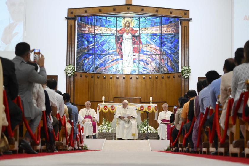 This handout photo released by the Vatican Media shows Pope Francis attending a prayer meeting at the Sacred Heart Church in the Bahraini capital Manama, on November 6, 2022. AFP / VATICAN MEDIA This handout photo released by the Vatican Media shows Pope Francis attending a prayer meeting at the Sacred Heart Church in the Bahraini capital Manama, on November 6, 2022. AFP / VATICAN MEDIA