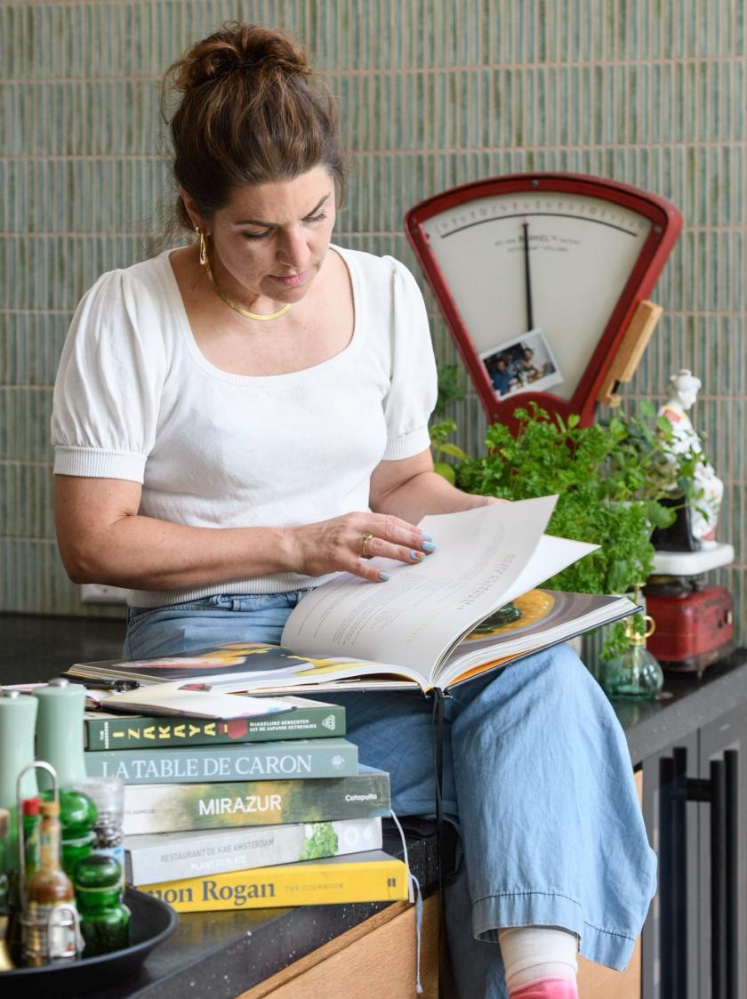 Reina Schoorl kookt bij mensen thuis 