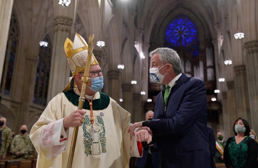 Kardinaal Dolan en burgemeester De Blasio Dolan en Blasio