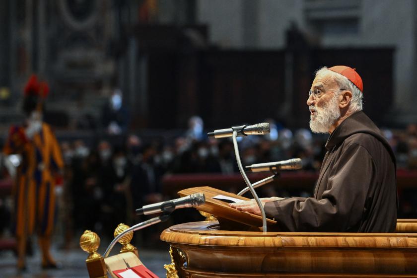 Preacher to the Papal Household, Italian Cardinal Raniero Cantalamessa delivers the homily during the Liturgy of the Lord's Passion on Good Friday, April 15, 2022 at St. Peter's Basilica in The Vatican. Andreas SOLARO / AFP Preacher to the Papal Household, Italian Cardinal Raniero Cantalamessa delivers the homily during the Liturgy of the Lord's Passion on Good Friday, April 15, 2022 at St. Peter's Basilica in The Vatican.