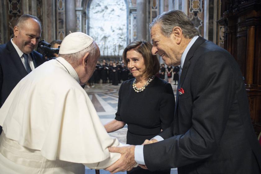 This handout photograph taken and released by Vatican Media on June 29, 2022, shows Pope Francis (2L) greeting Speaker of the United States House of Representatives Nancy Pelosi (C) and Paul Francis Pelosi Sr at Saint Peter's Basilica, The Vatican. Handout / VATICAN MEDIA / AFP This handout photograph taken and released by Vatican Media on June 29, 2022, shows Pope Francis (2L) greeting Speaker of the United States House of Representatives Nancy Pelosi (C) and Paul Francis Pelosi Sr at Saint Peter's Basilica, The Vatican. Handout / VATICAN MEDIA / AFP