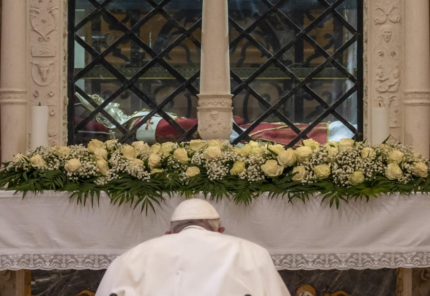 Pope Francis prays by the tomb of 13th Century Pope Celestine V at the Basilica of Santa Maria di Collemaggio, during a one-day pastoral visit to l'Aquila, Abruzzo region, on August 28, 2022. Domenico Stinellis / POOL / AFP Pope Francis prays by the tomb of 13th Century Pope Celestine V at the Basilica of Santa Maria di Collemaggio, during a one-day pastoral visit to l'Aquila, Abruzzo region, on August 28, 2022.