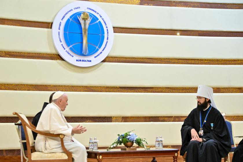 Paus Franciscus en metropoliet Antoni van Volokolamsk in Kazachstan Paus Franciscus en metropoliet Antoni van Volokolamsk