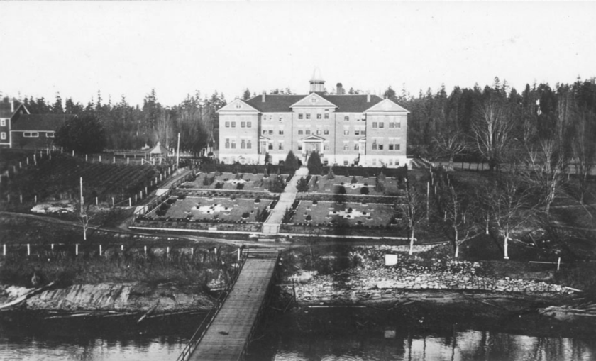 Kuper Indian Island Residential (Industrial) School. Kuper school