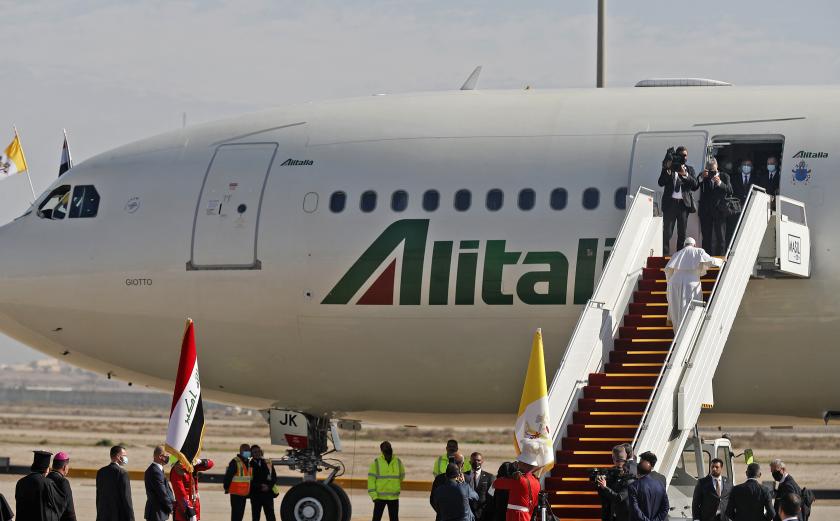 Paus vertrekt uit Irak. Iraq vertrek paus