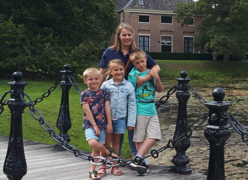 Anne-Karin en kinderen Anne-Karin en kinderen