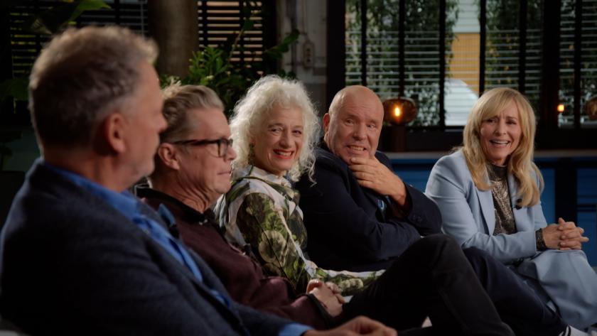 Angela Groothuizen en makers eerste seizoen Wie is de mol?