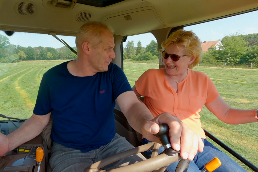 Boer Piet en Anke op de trekker