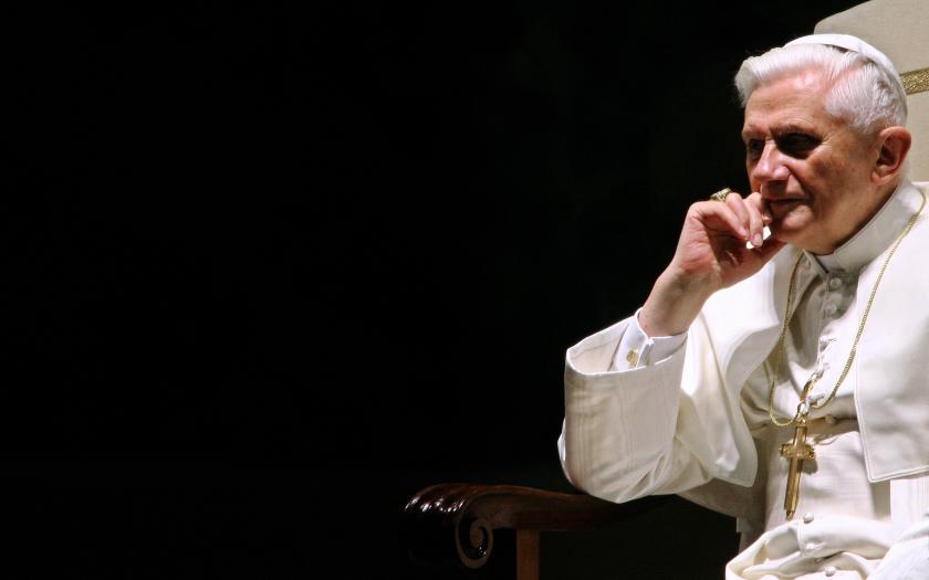 Pope Benedict XVI is seen in Aula Paolo VI hall at the Vatican city during his weekly general audience, 11 January 2006. AFP PHOTO / ALBERTO PIZZOLI Alberto PIZZOLI / AFP