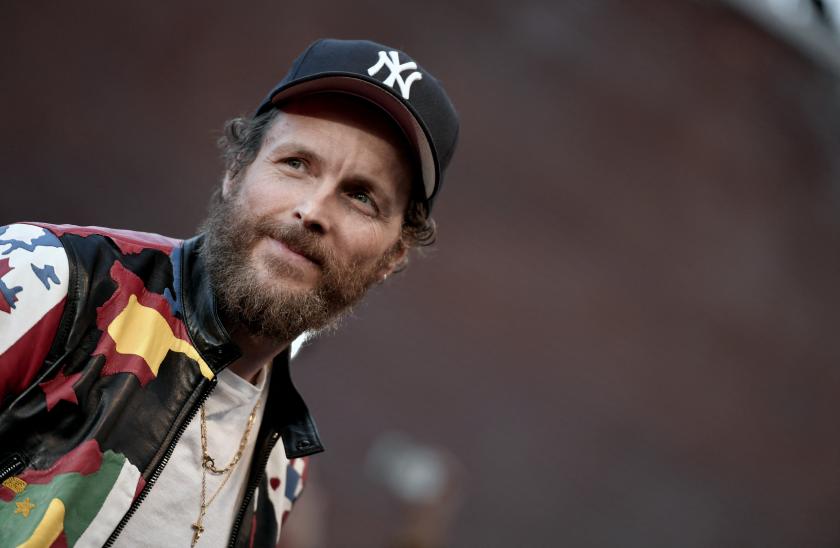 Italian singer Lorenzo Cherubini Jovanotti poses on the red carpet during the 11th Rome Film Festival on October 16, 2016 in Rome. TIZIANA FABI / AFP Italian singer Lorenzo Cherubini Jovanotti poses on the red carpet during the 11th Rome Film Festival on October 16, 2016 in Rome. TIZIANA FABI / AFP
