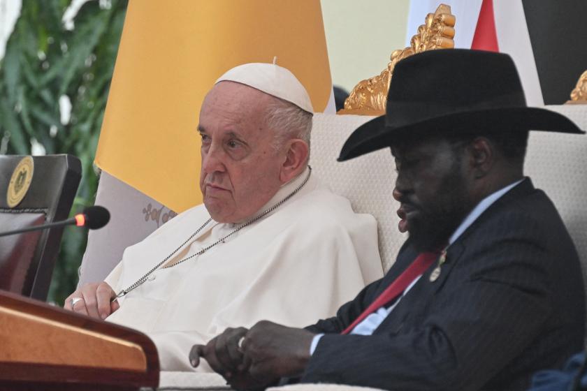 Pope Francis (L) and the President of South Sudan Salva Kiir (R) attend meeting with authorities, leaders of civil society and the diplomatic corps, in the garden of the Presidential Palace in Juba, South Sudan, on February 3, 2023. Pope Francis landed in Juba, in the first visit to South Sudan by a pope since the predominantly Christian nation gained independence from Muslim-majority Sudan in 2011 after decades of bloody struggle. Tiziana FABI / AFP Pope Francis (L) and the President of South Sudan Salva Kiir (R) attend meeting with authorities, leaders of civil society and the diplomatic corps, in the garden of the Presidential Palace in Juba, South Sudan, on February 3, 2023. Pope Francis landed in Juba, in the first visit to South Sudan by a pope since the predominantly Christian nation gained independence from Muslim-majority Sudan in 2011 after decades of bloody struggle. Tiziana FABI / AFP