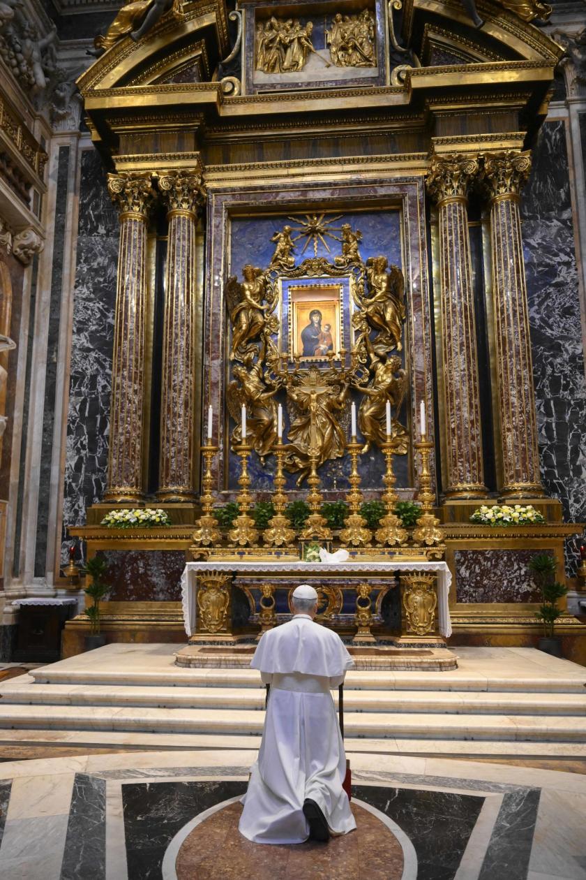 A handout photo made available by Vatican Media shows Pope Leo XIV praying privately at the tomb of his predecessor, Pope Francis, at the Basilica of Santa Maria Maggiore in Rome, Italy, 10 May 2025. The pontiff returned to Rome after a surprise visit to the Santuario Madre del Buon Consiglio in Genazzano. A handout photo made available by Vatican Media shows Pope Leo XIV praying privately at the tomb of his predecessor, Pope Francis, at the Basilica of Santa Maria Maggiore in Rome, Italy, 10 May 2025. The pontiff returned to Rome after a surprise visit to the Santuario Madre del Buon Consiglio in Genazzano.