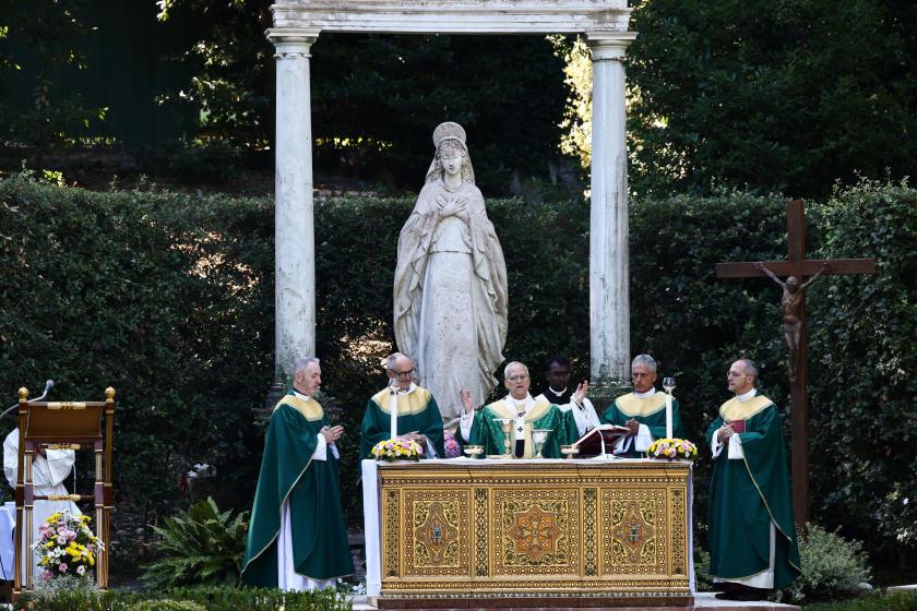 Pope Leo XIV leads the Mass for the Care of Creation, in Castel Gandolfo, Italy, 09 July 2025. EPA/YARA NARDI Pope Leo XIV leads the Mass for the Care of Creation, in Castel Gandolfo, Italy, 09 July 2025. EPA/YARA NARDI