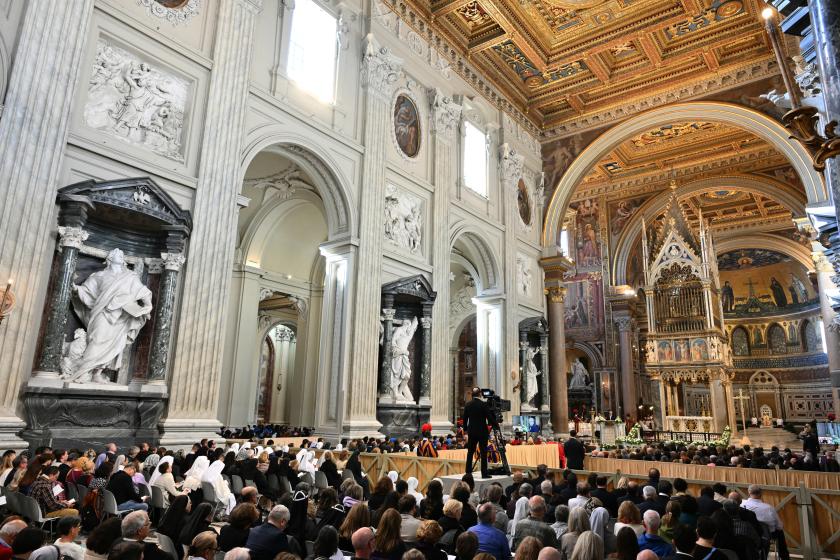 Pope Leo XIV (R) presides over a mass at Saint John Lateran archbasilica in Rome, on November 9, 2025. Alberto PIZZOLI / AFP