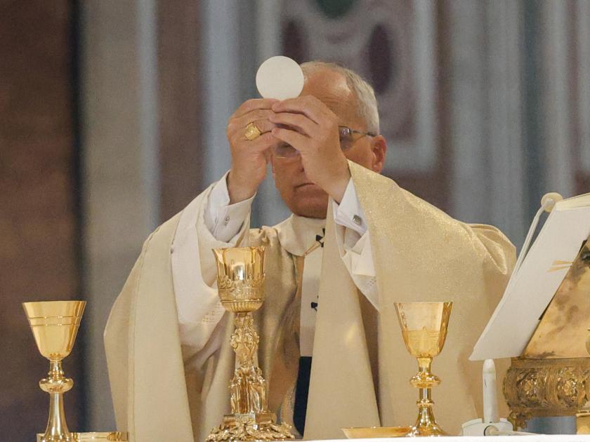 Pope Leo XIV presides over a Holy Mass on the occasion of the Feast of the Dedication of the Lateran Basilica, from the Basilica of Saint John Lateran in Rome, Italy, 09 November 2025. EPA/GIUSEPPE LAMI