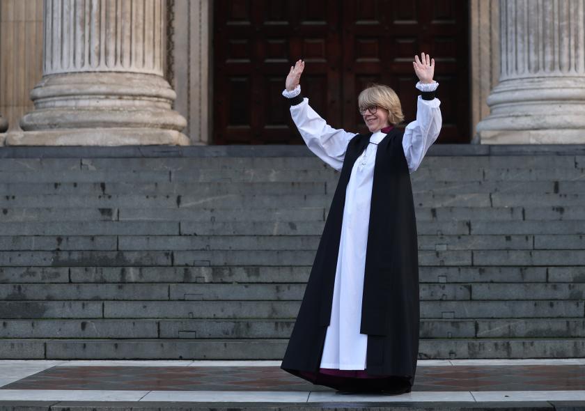 Sarah Mullally (C) departs after a ceremony to become the 106th and first female Archbishop of Canterbury at St Paul’s Cathedral in London, Britain, 28 January 2026. The archbishop of Canterbury is the senior bishop, leader of the Church of England and ceremonial head of the worldwide Anglican Communion. EPA/NEIL HALL
