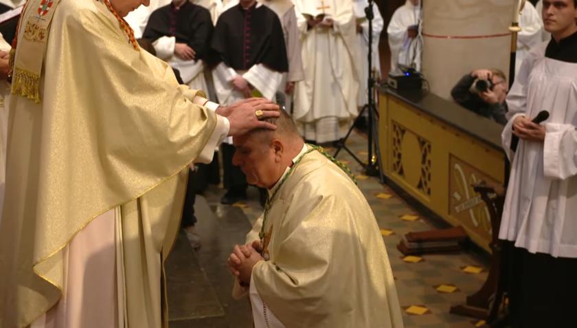 In de Sint-Jozefkathedraal van Groningen wordt Ronald Cornelissen gewijd tot bisschop.