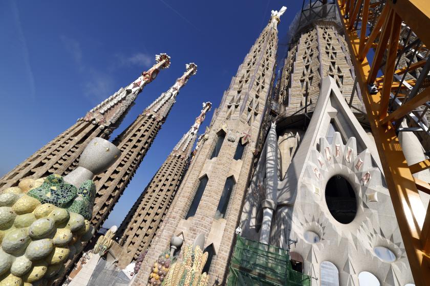 This photograph shows the current progress of the construction of the Sagrada Família basilica, designed by the Spanish architect Antoni Gaudí, in Barcelona, on September 18, 2025. The Sagrada Família, Barcelona's most iconic monument, designed by Antoni Gaudí and begun on March 19, 1882, was consecrated by Pope Benedict XVI in 2010. Lluis GENE / AFP