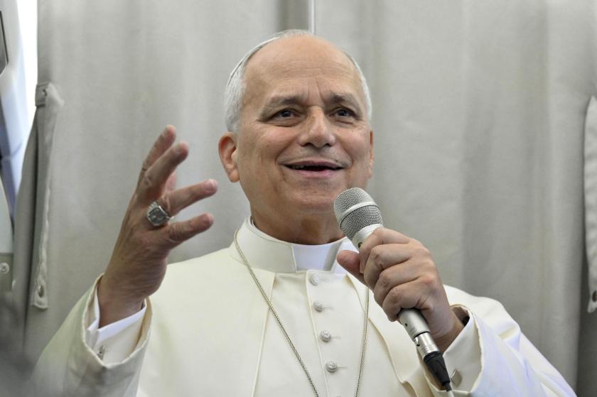 A handout picture provided by the Vatican Media shows Pope Leo XIV speaking to journalists aboard a flight to Rome at the end of his apostolic journey to Lebanon, 02 December 2025. The apostolic journey to Turkey and Lebanon was Pope Leo XIV's first international trip from 27 November until 02 December 2025. EPA/VATICAN MEDIA HANDOUT