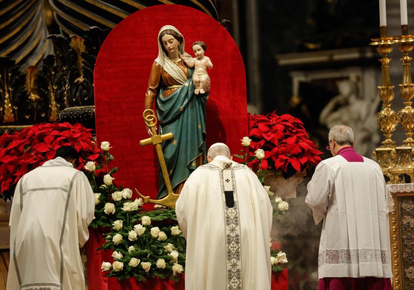 Pope Leo XIV (C) presides over the New Year's Day Mass in St. Peter's Basilica, Vatican City, 01 January 2026. EPA/GIUSEPPE LAMI
